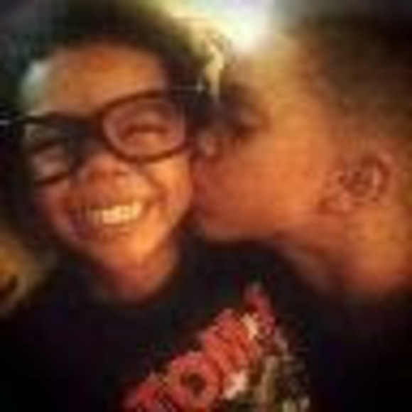 Meet your Posher, W - Picture 1 of 1